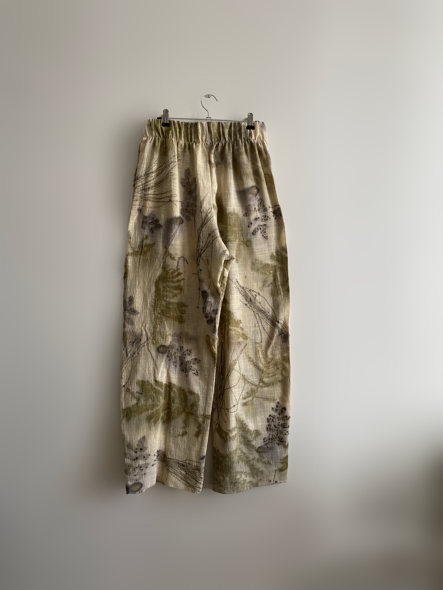 Pantalón largo